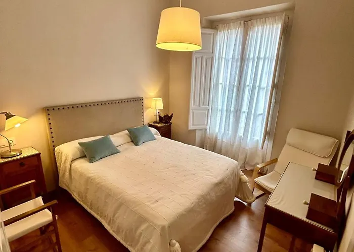 La Farola Appartement *